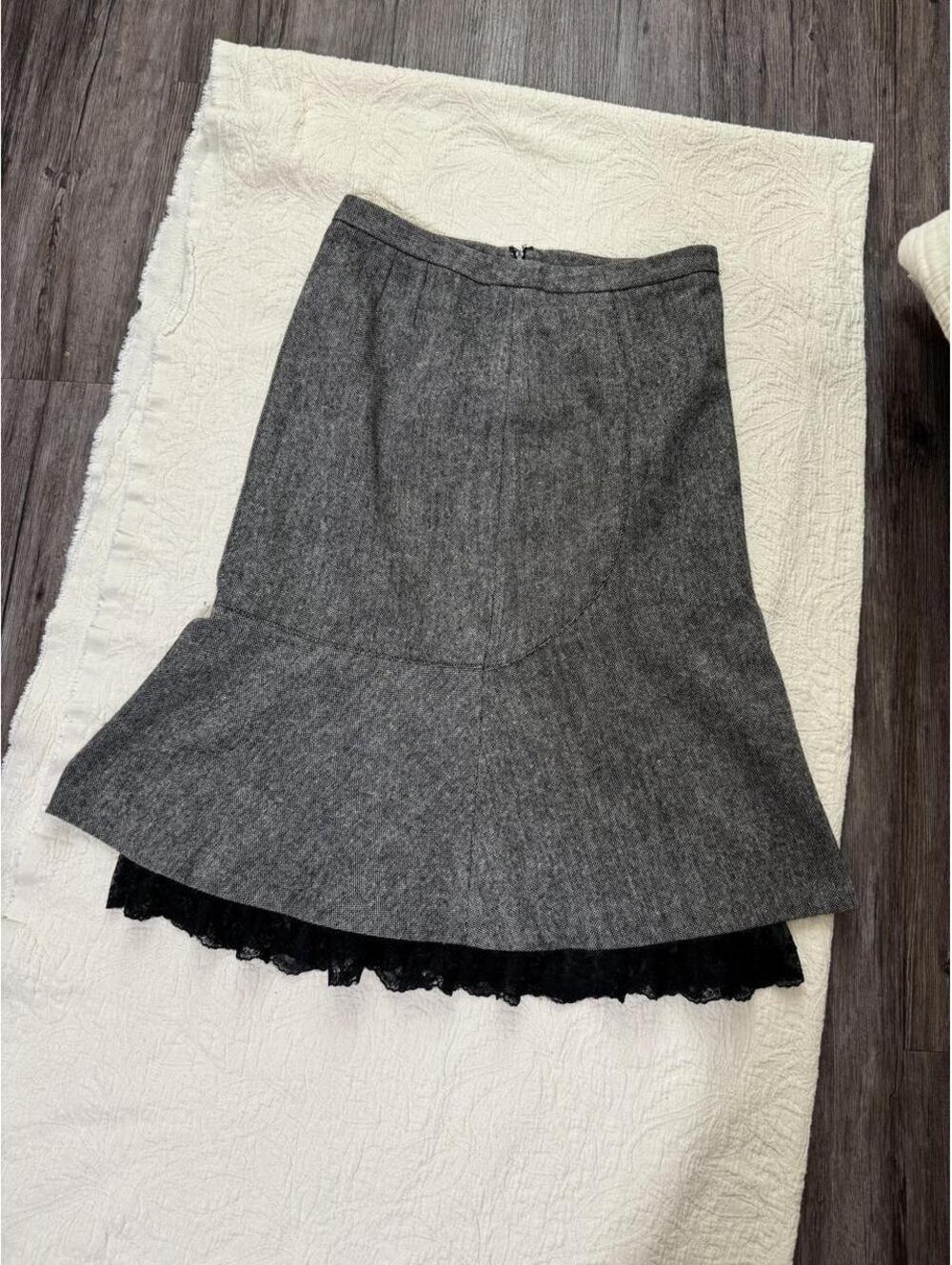 Ann Taylor Women's Grey Skirt
